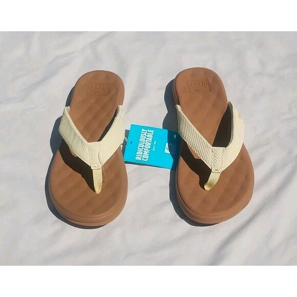 REEF Cushion Melody Women's Flip Flop Sandals Size 9 Pale Banana New with Tag - Picture 2 of 5